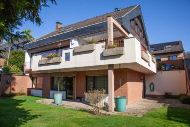 Einfamilienhaus mit Einliegerwohnung in bester Lage von Leichlingen