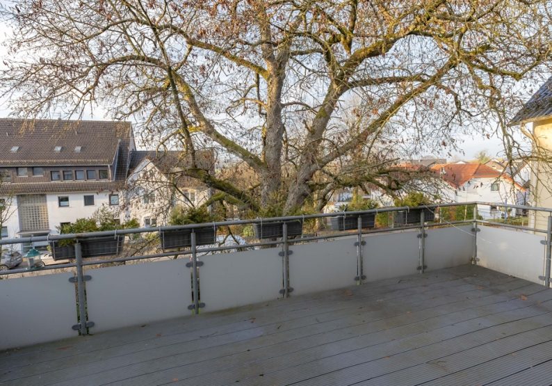 Süd-West Balkon Neubau 1.OG