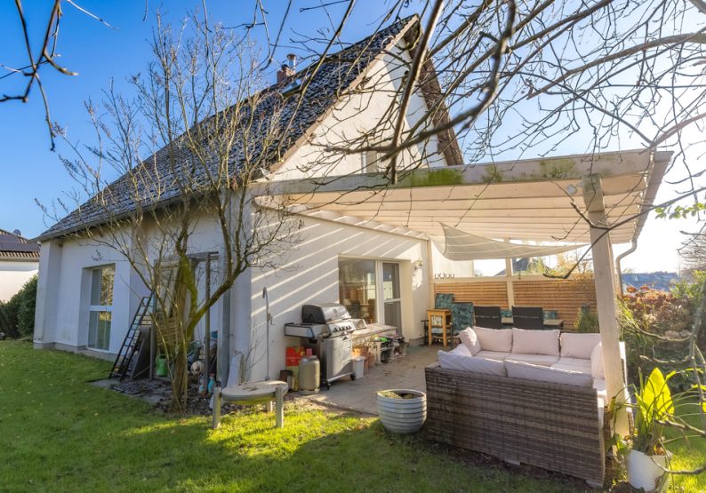 überdachte Terrasse