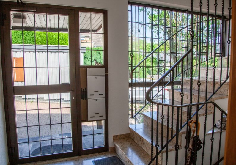 Gepflegtes Treppenhaus