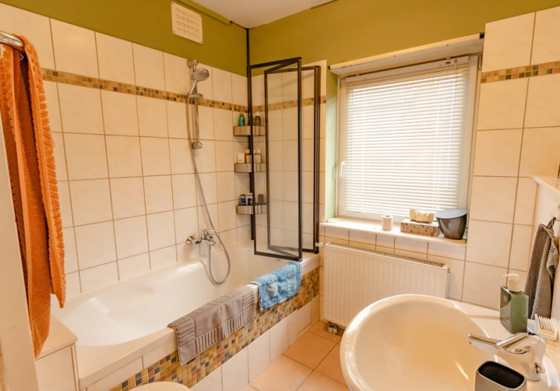Badezimmer im 1.OG